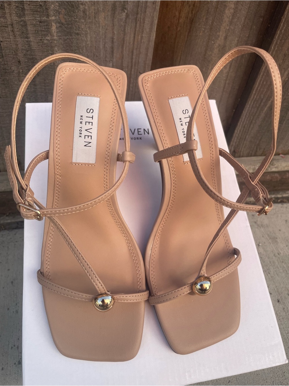 Seven7 Nude Tan Strappy Square-Toe Sandals with Gold Accent